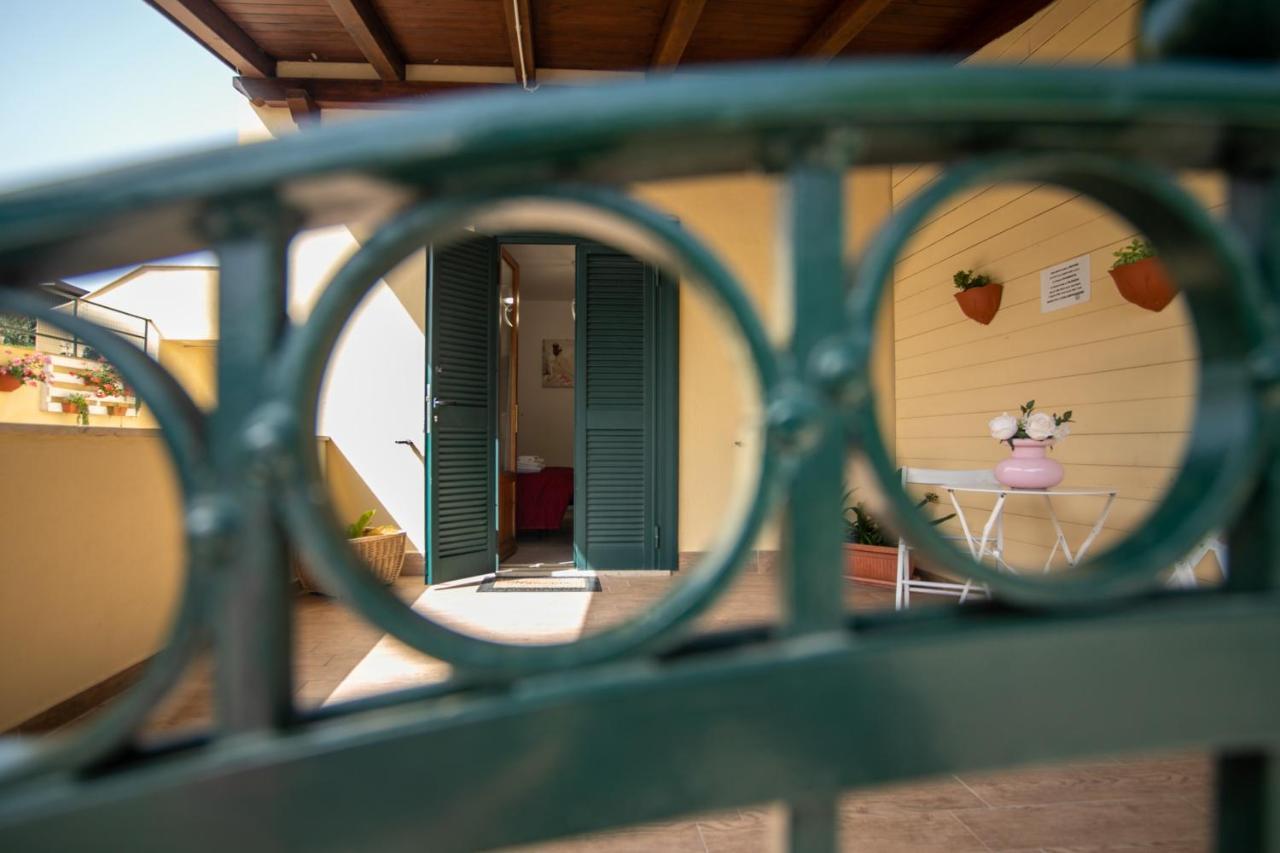 Royal Rooms Terracina Exteriér fotografie