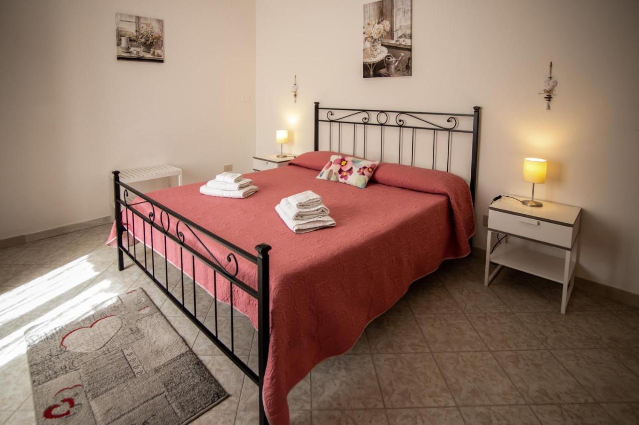 Royal Rooms Terracina Exteriér fotografie